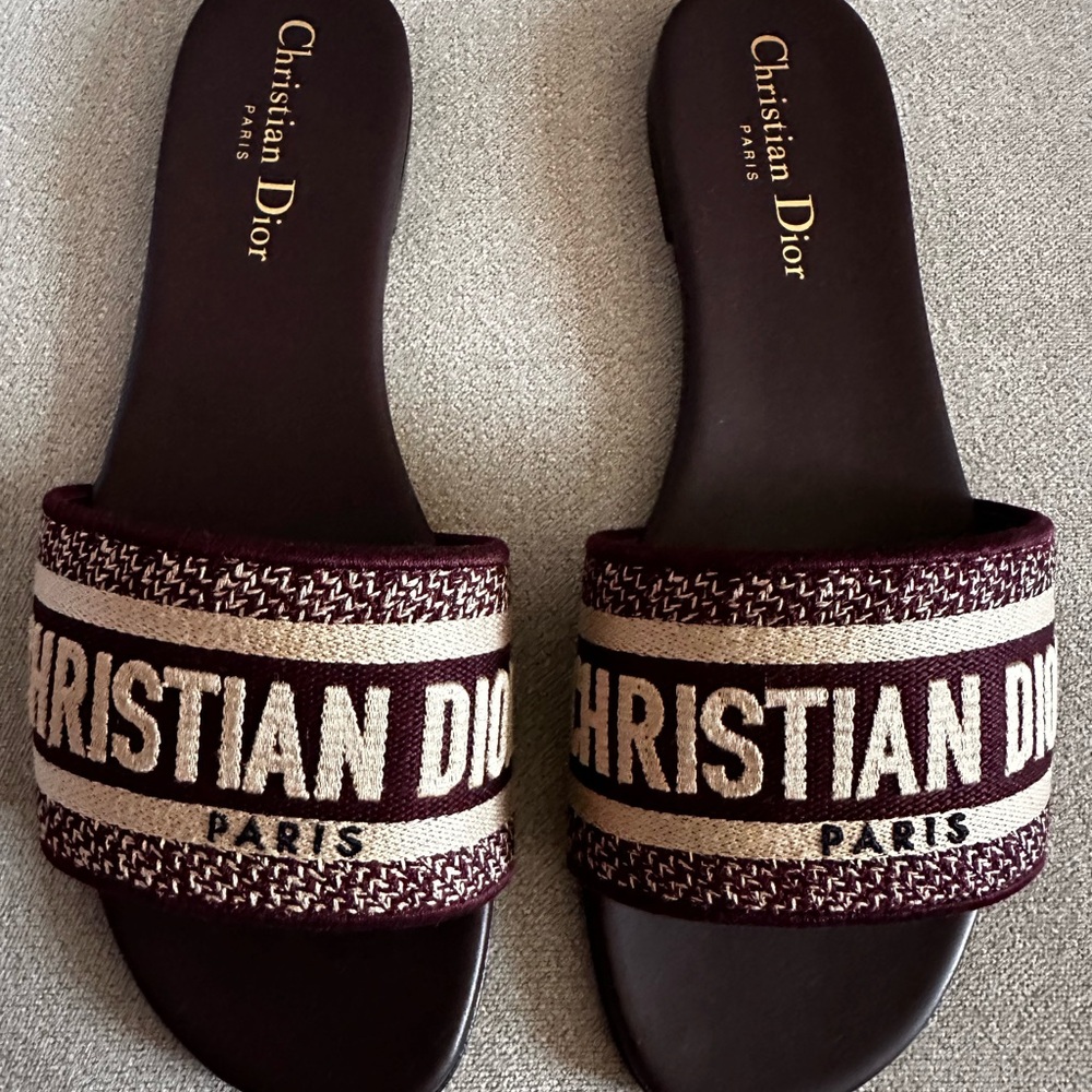 Christian Dior DWAY, Emroidered Cot